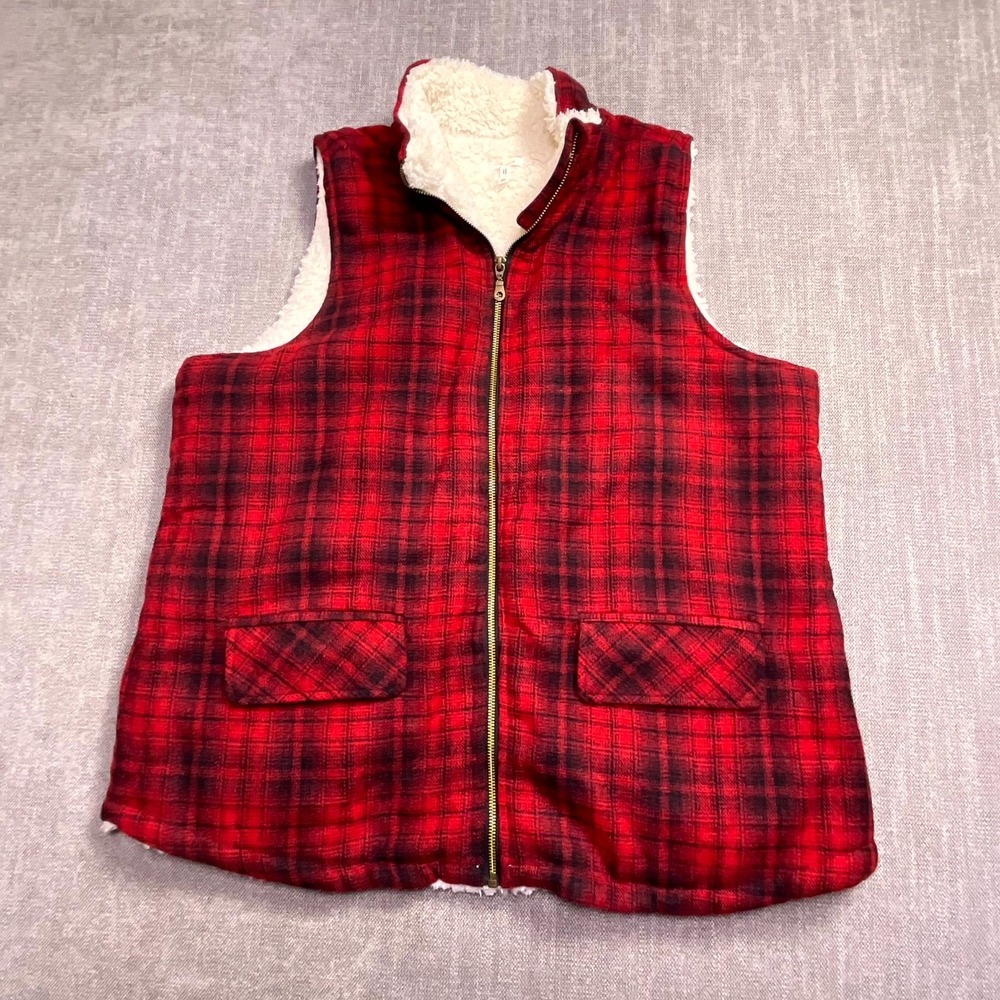 Maurices Vest Womens 0X Red Black Plaid Sherpa Lined Full Zip Fleece Streetwear